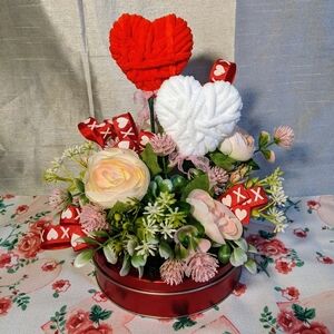 Charming Heart Faux Floral Arrangement in Red and White